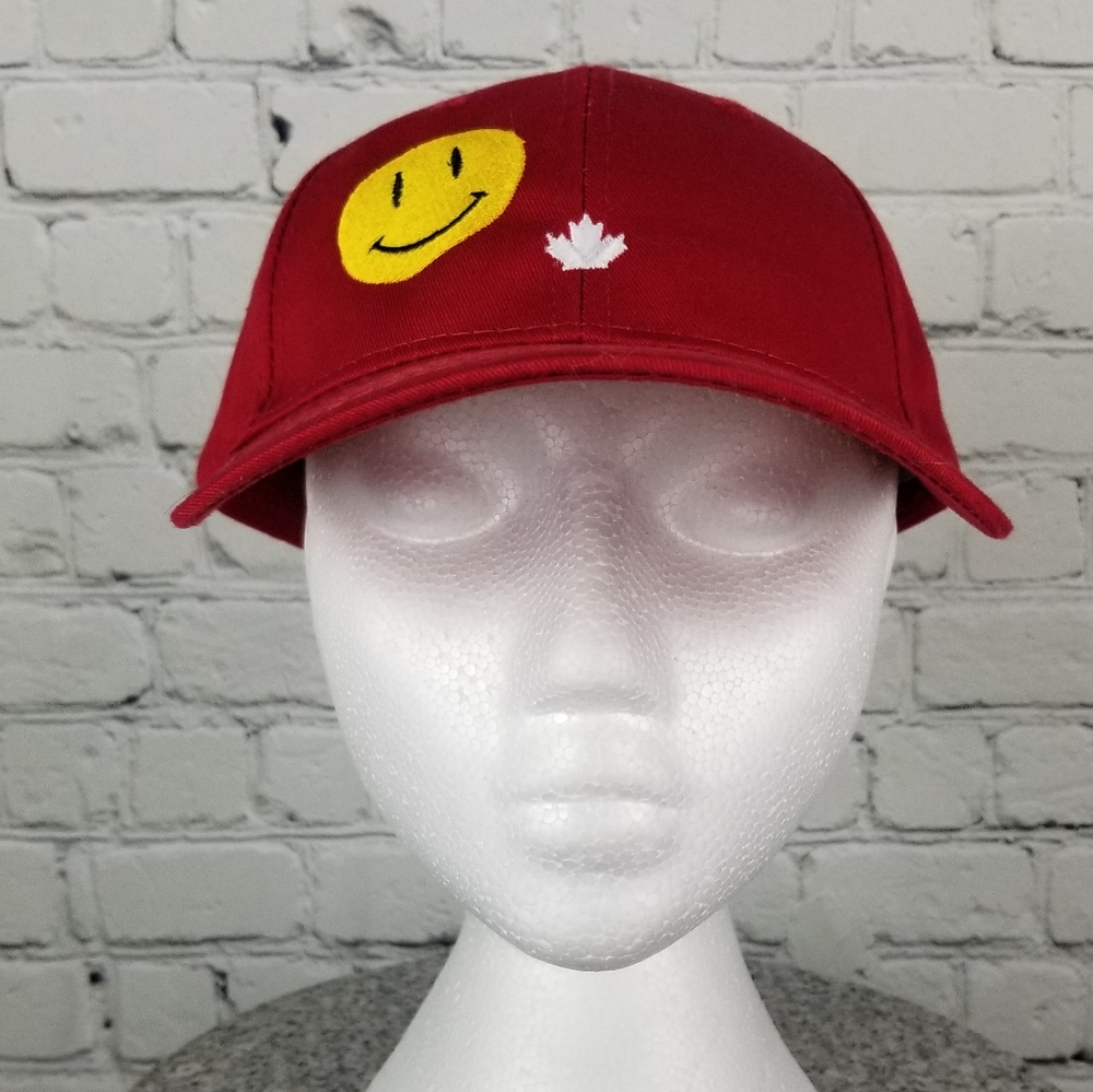 PORT & CO | happy face maple leaf cap hat